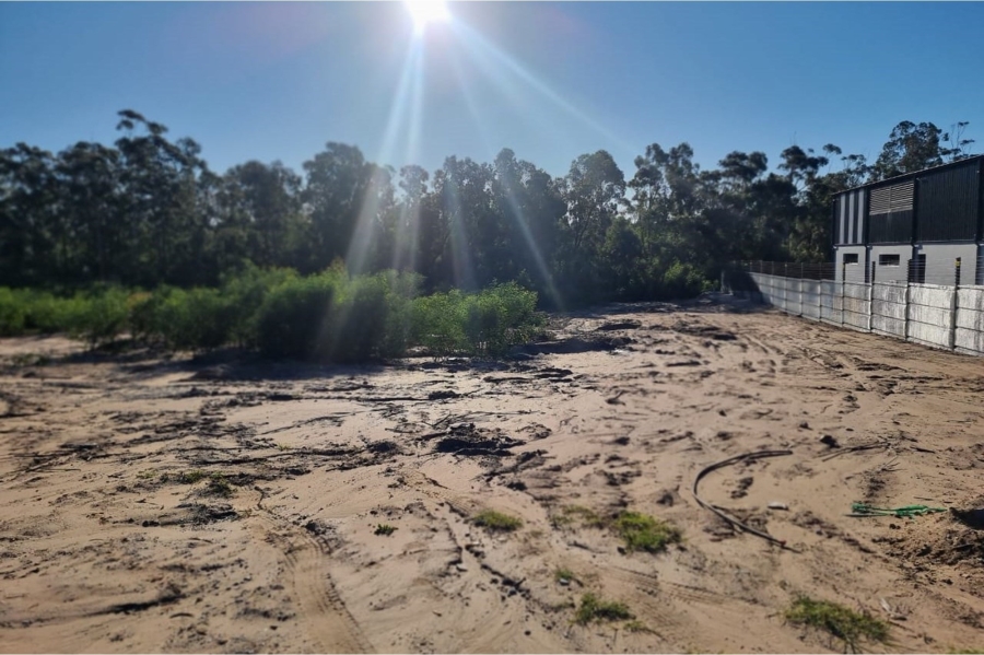 Commercial Property for Sale in Fairview Eastern Cape